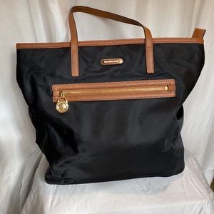 Michael Kors Black Tote - Like new condition